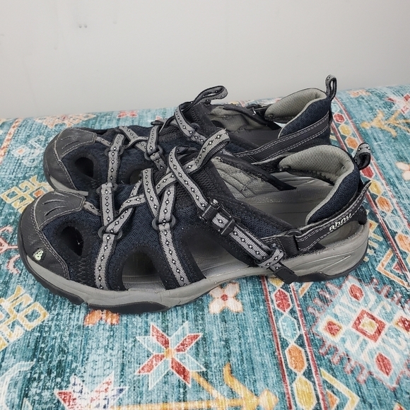 Ahnu Black Gray Sandal Men Shoe